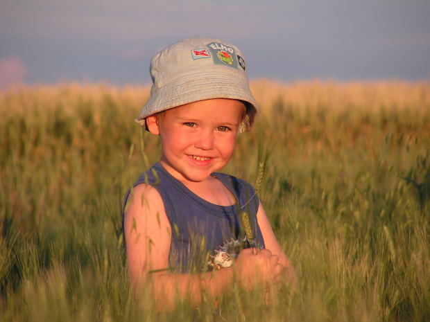 kid-in-grass-(1).jpg